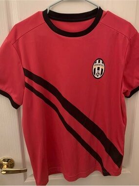 Juventus pink striped tee
